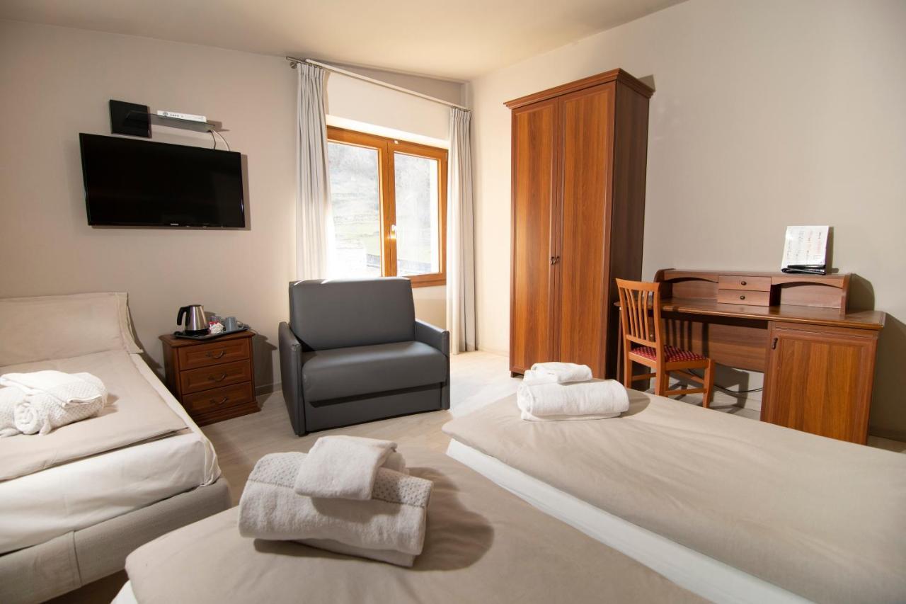 Hotel Saligari Verceia Buitenkant foto