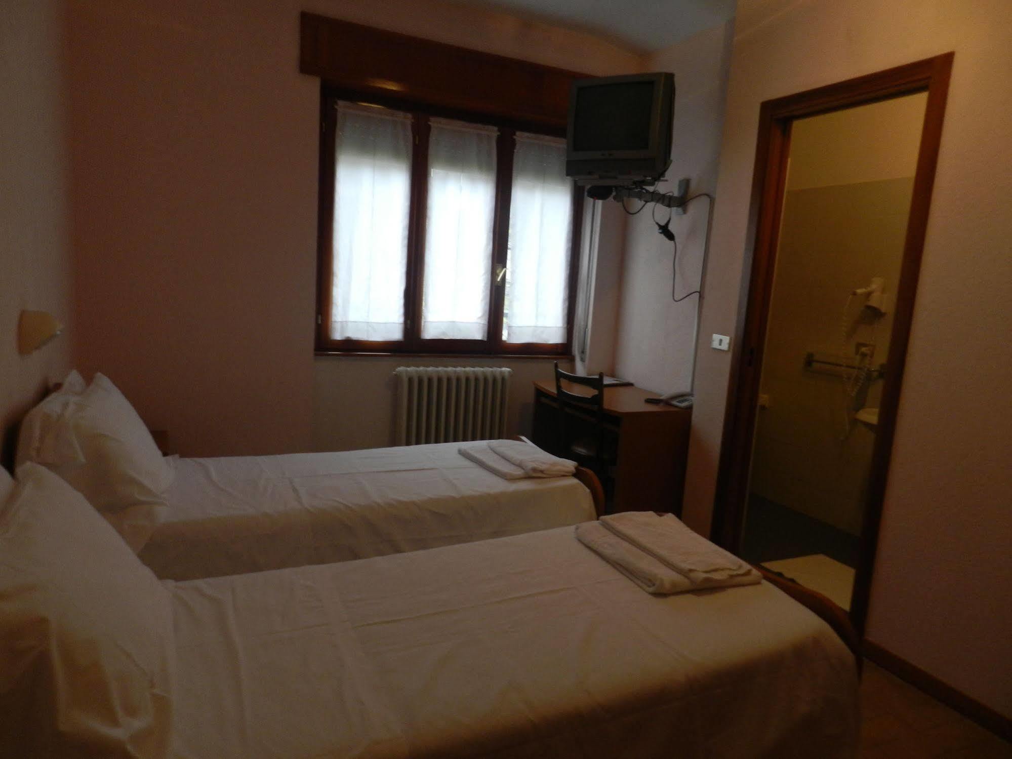 Hotel Saligari Verceia Buitenkant foto